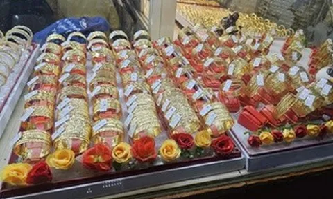 Dự báo mới nhất sau khi giá vàng miếng SJC, vàng nhẫn giảm hơn 15 triệu đồng/lượng